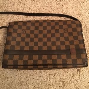 AUTHENTIC Louis Vuitton Damier Handbag